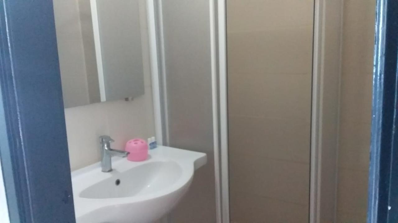 Hotel Leon Fokaja Zewnętrze zdjęcie